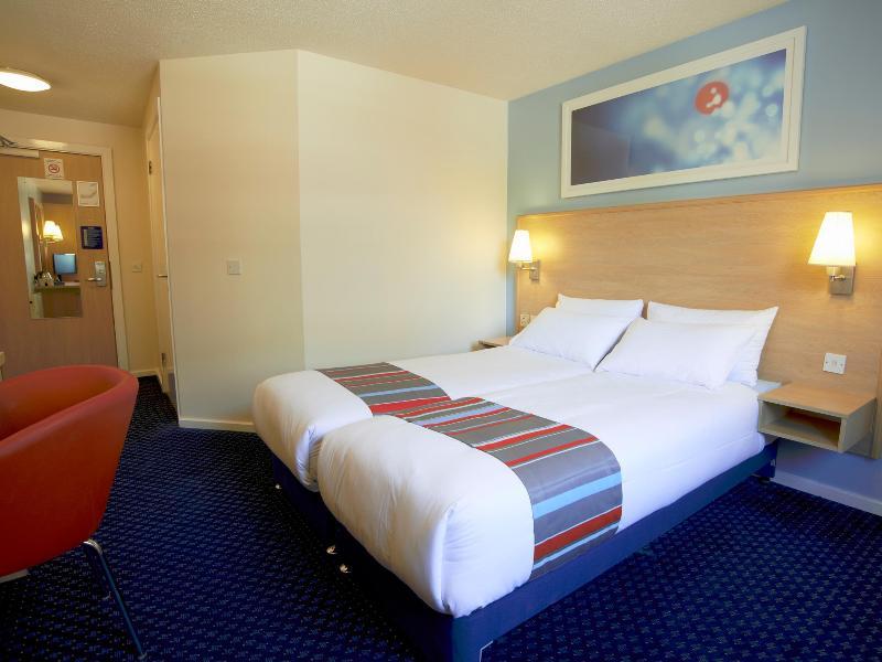 Travelodge Γκίλντφορντ Εξωτερικό φωτογραφία